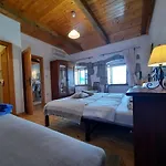 Nyaraló Stone House In Dobrec With Sea View & Pool