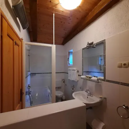 Tatil Evi Stone House In Dobrec With Sea View & Pool