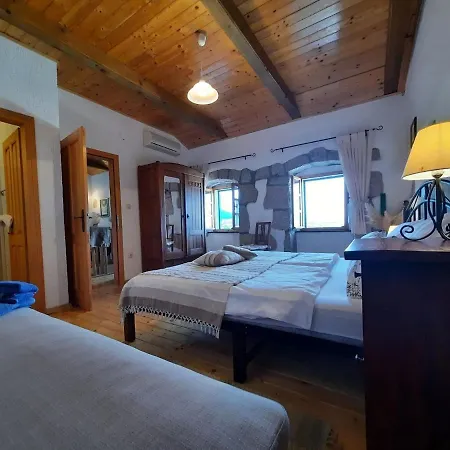Vikendica Stone House In Dobrec With Sea View & Pool