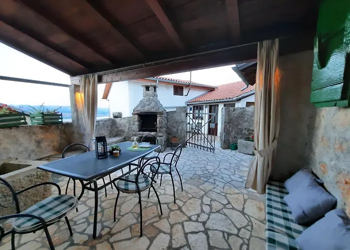 Ferienhaus Stone House In Dobrec With Sea View & Pool
